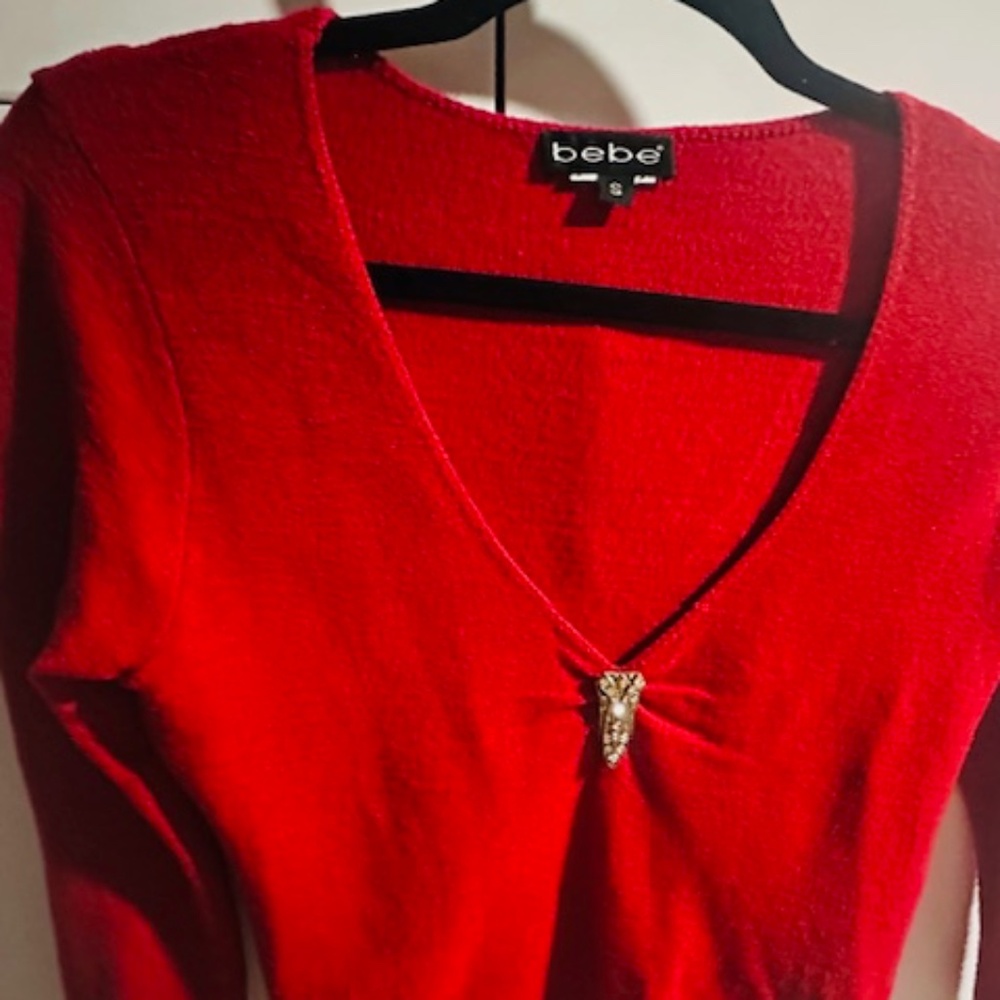Bebe Red Gold  Rhinestone Broach Sweater - Size 4